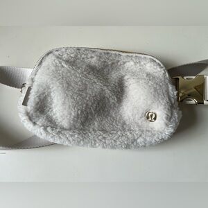 Lululemon fuzzy white belt bag